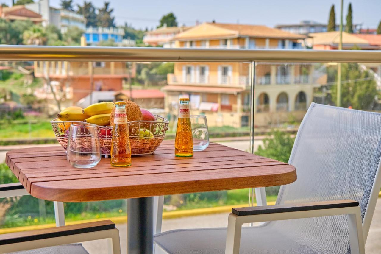 Sunflower Suites Gouvia Corfu ภายนอก รูปภาพ