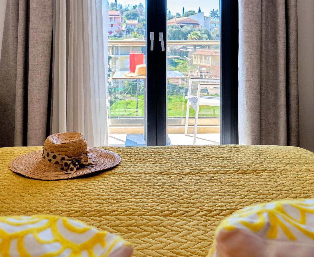 Sunflower Suites Gouvia Corfu ภายนอก รูปภาพ