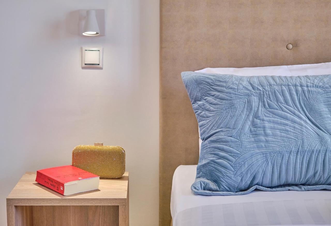Sunflower Suites Gouvia Corfu ภายนอก รูปภาพ