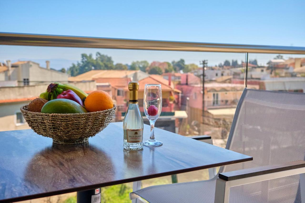Sunflower Suites Gouvia Corfu ภายนอก รูปภาพ