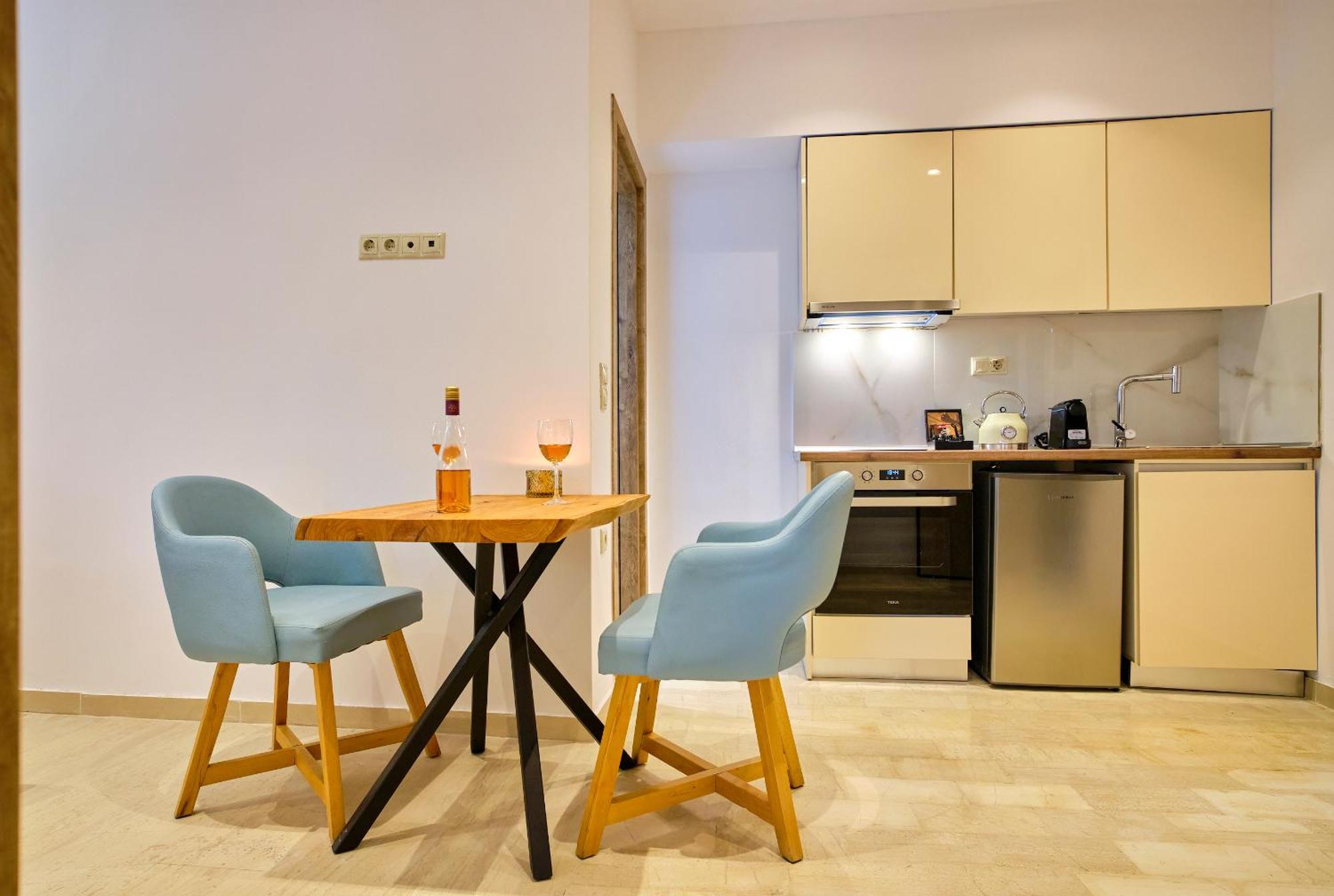 Sunflower Suites Gouvia Corfu ภายนอก รูปภาพ