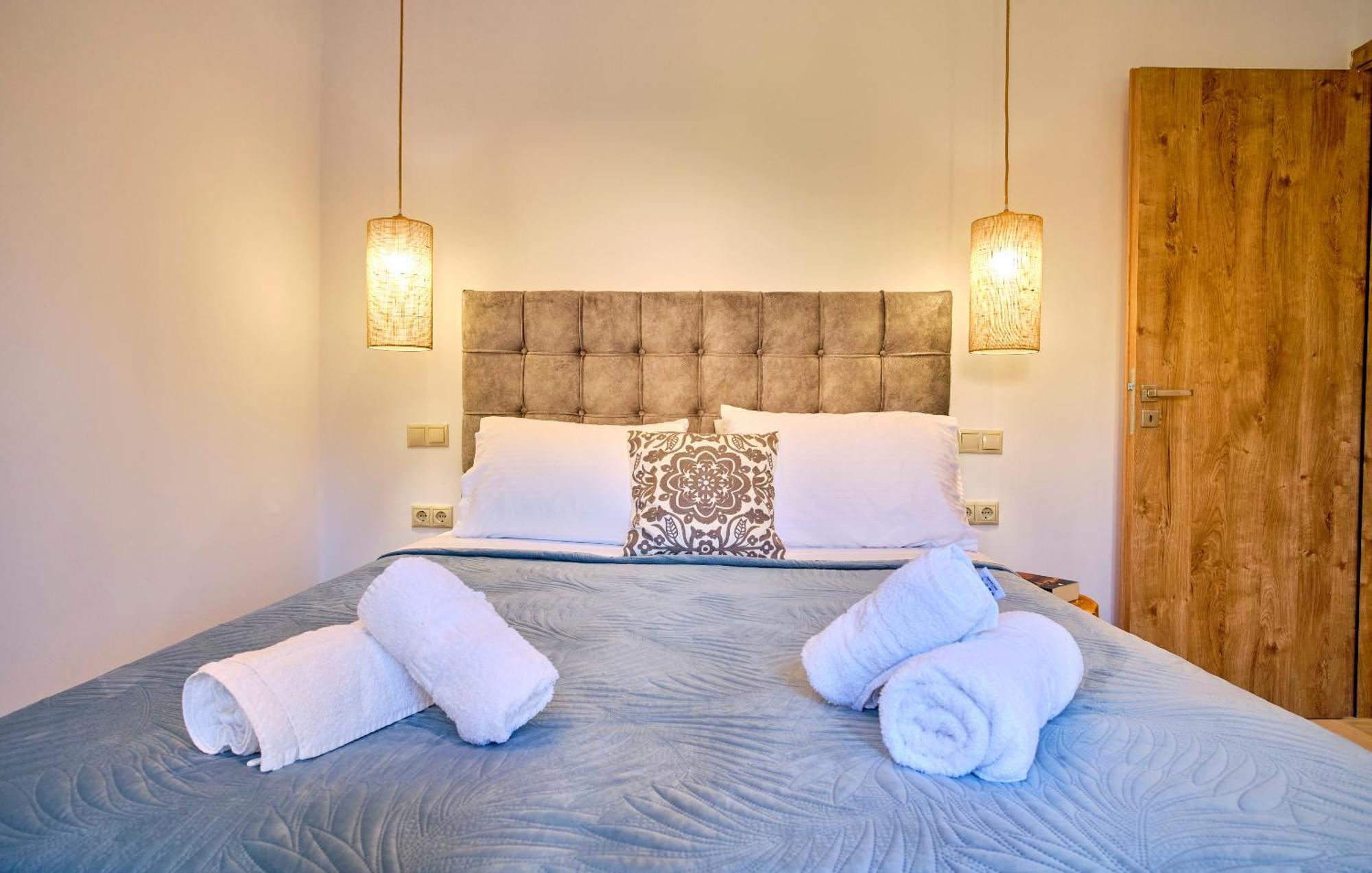 Sunflower Suites Gouvia Corfu ภายนอก รูปภาพ