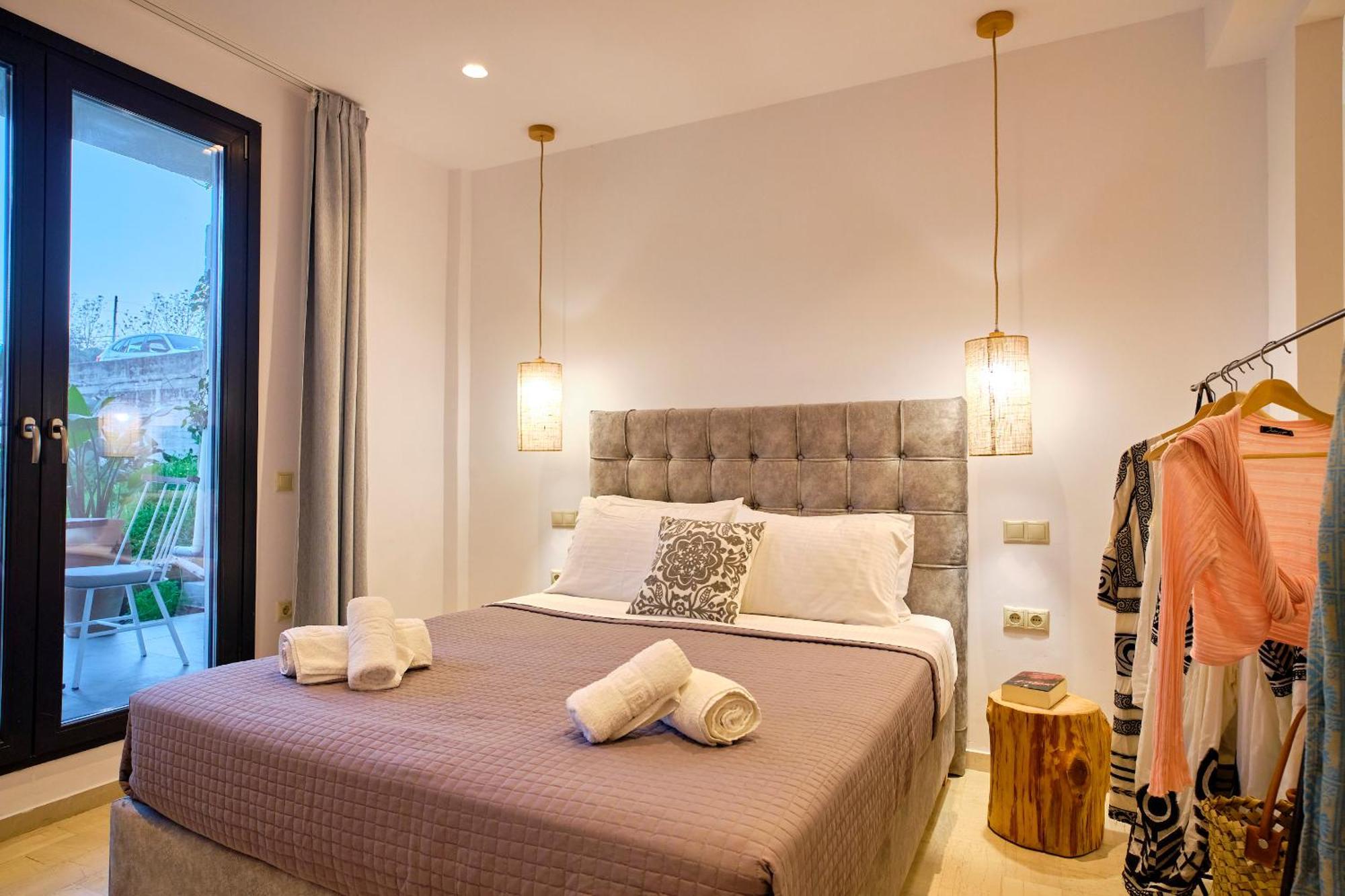 Sunflower Suites Gouvia Corfu ภายนอก รูปภาพ
